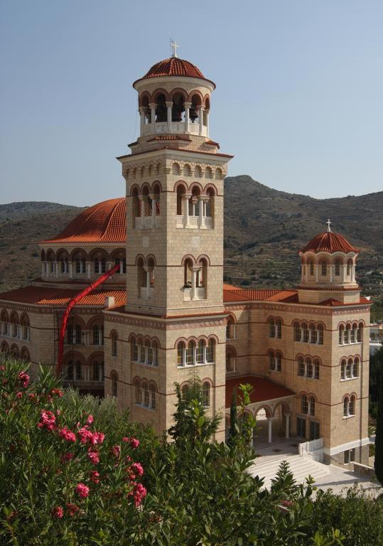 Attica Hotel Ephie Vathí Exterior foto